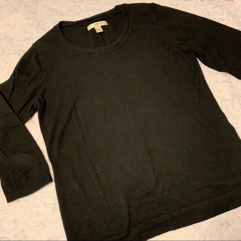 Liz Claiborne black sweater top. Medium